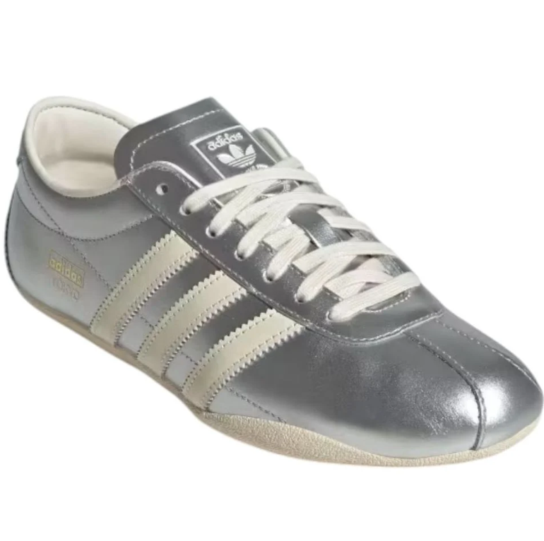 Tokyo Low-Top Sneakers – Metallic Silver & Cream
