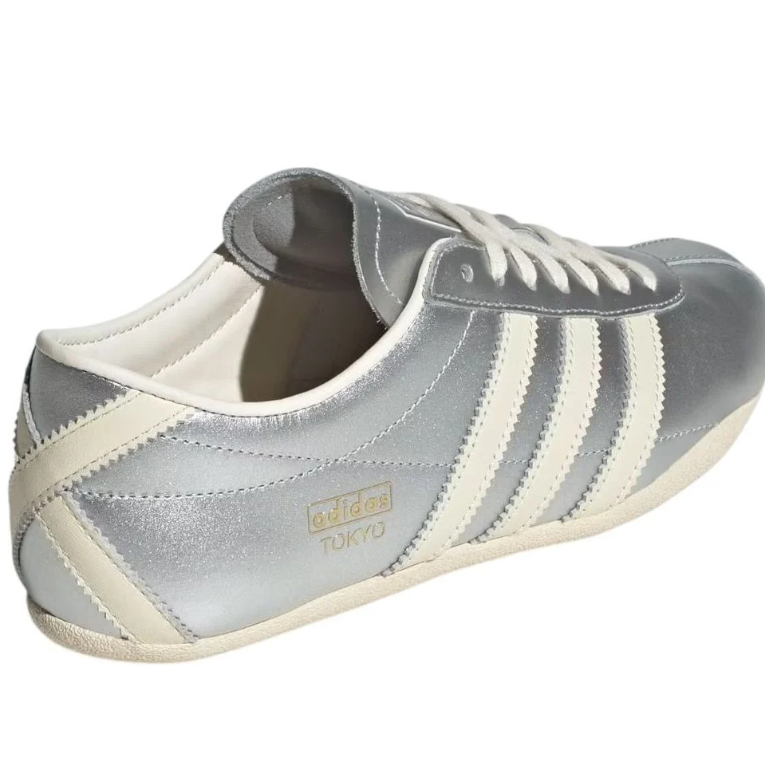 Tokyo Low-Top Sneakers – Metallic Silver & Cream