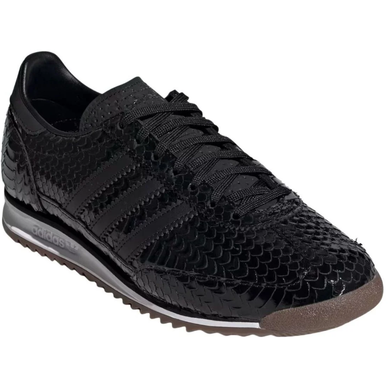 Reptile-Texture Low-Top Sneakers – Black, White & Gum