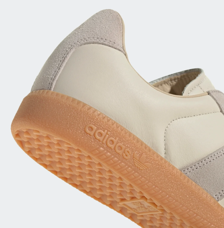 Retro Low-Top Sneakers – Cream, Light Gray & Gum