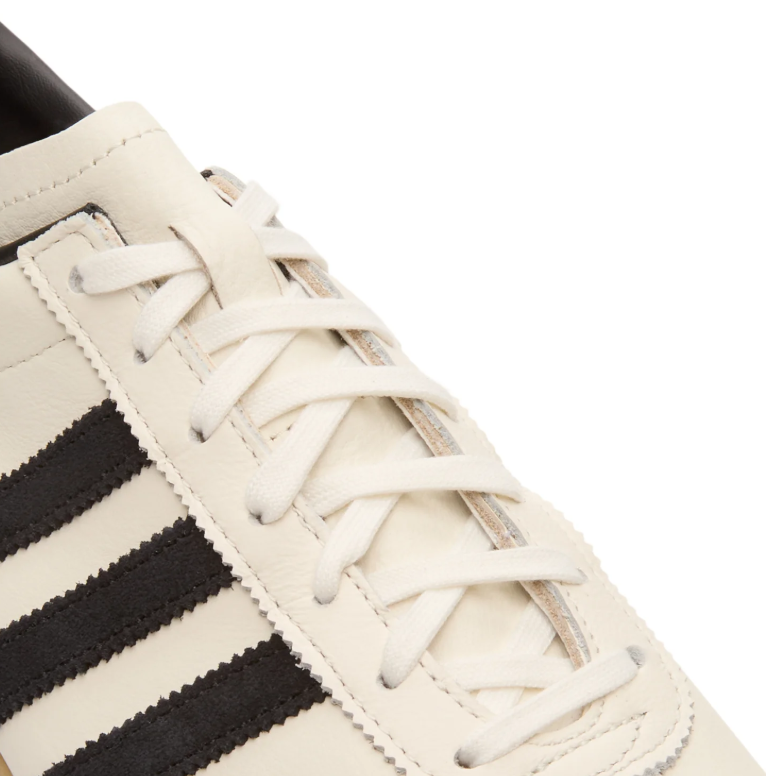 Paris Low-Profile Sneakers – Cream, Black & Gum