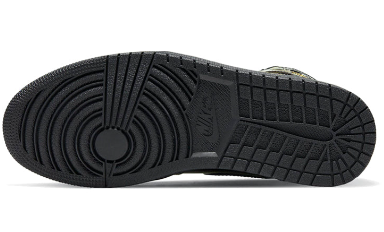 Air Jordan 1 High-Top Sneakers – Glossy Black & Metallic Gold