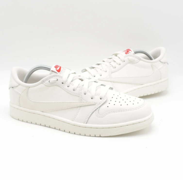 Reverse-Swoosh Low-Top Sneakers – White & Cream with Red Accents