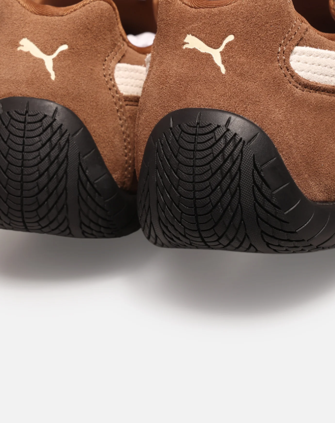 PUMA Low-Profile Sneakers – Warm Brown & Cream with Black Sole